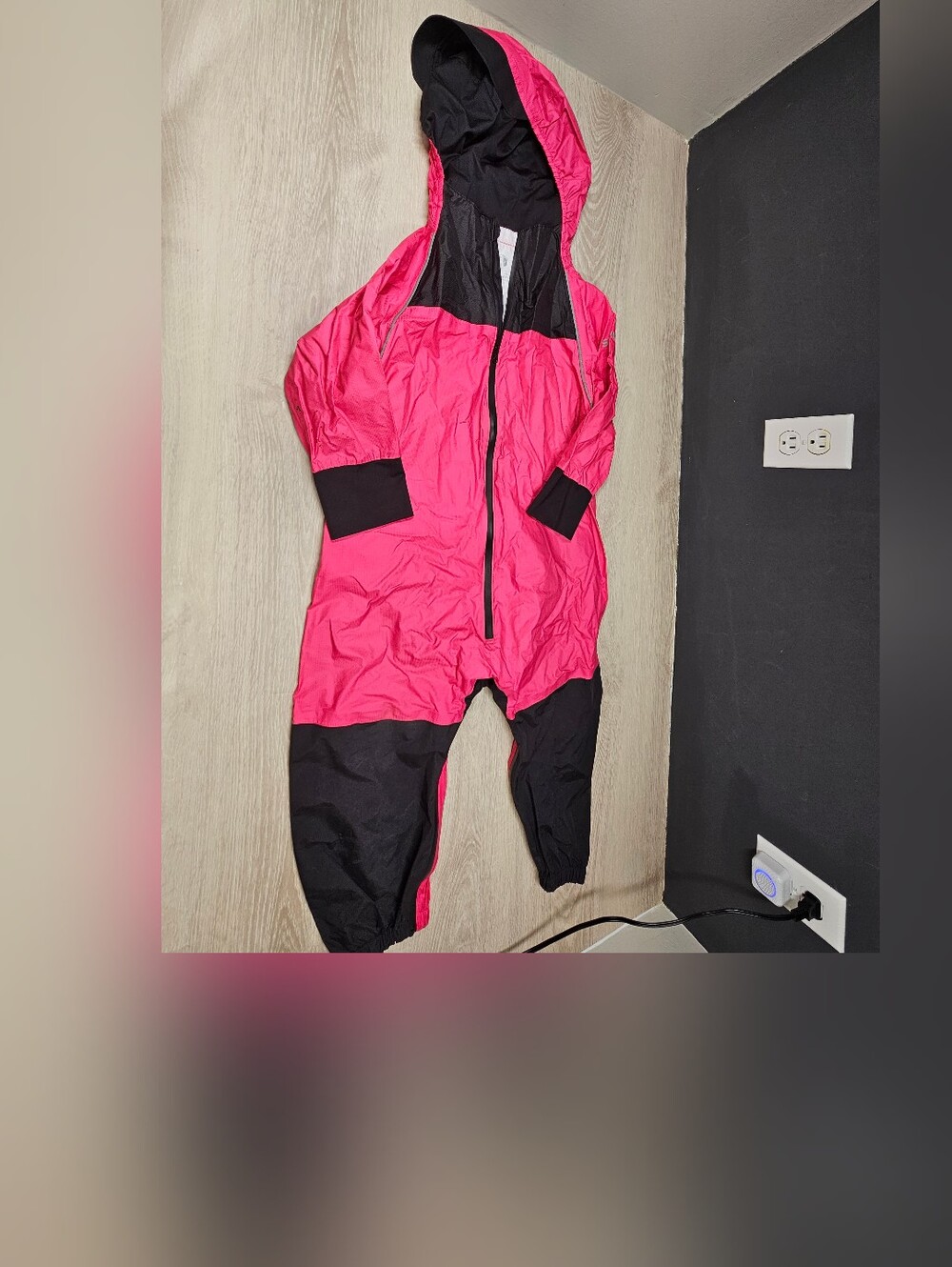 4T STONZ KIDS Bright Pink Rainsuit Splashsuit